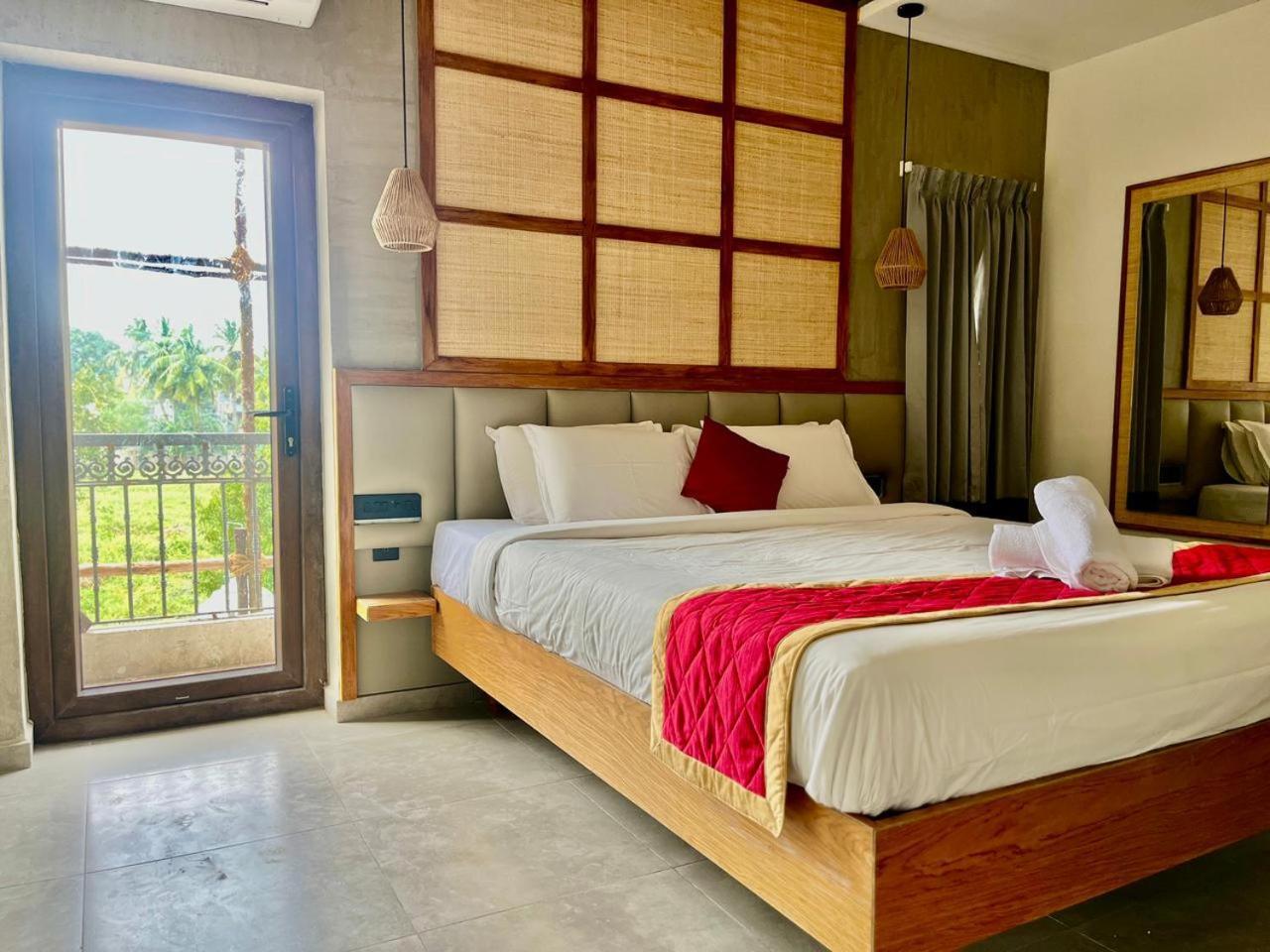 Hotel Castle Manor - Auroville Beach Puduččéri Exteriér fotografie